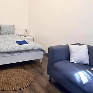 downtown-akacfa.inbudapesthotels.com/